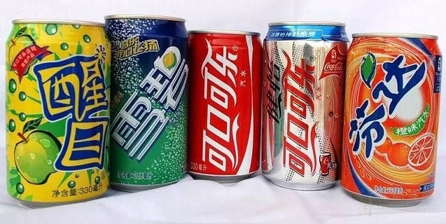 北京市中小學禁售碳酸飲料，你知道它的危害有多大嗎？